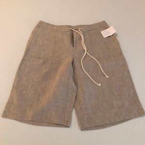Liz Wear - Linen Shorts with Draw String
